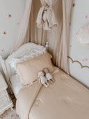 Oatmeal Gingham Quilt Set