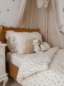 Vintage Rose quilt set with coordinating pillowcase